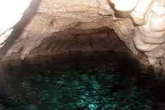 suesswasser_grotte1